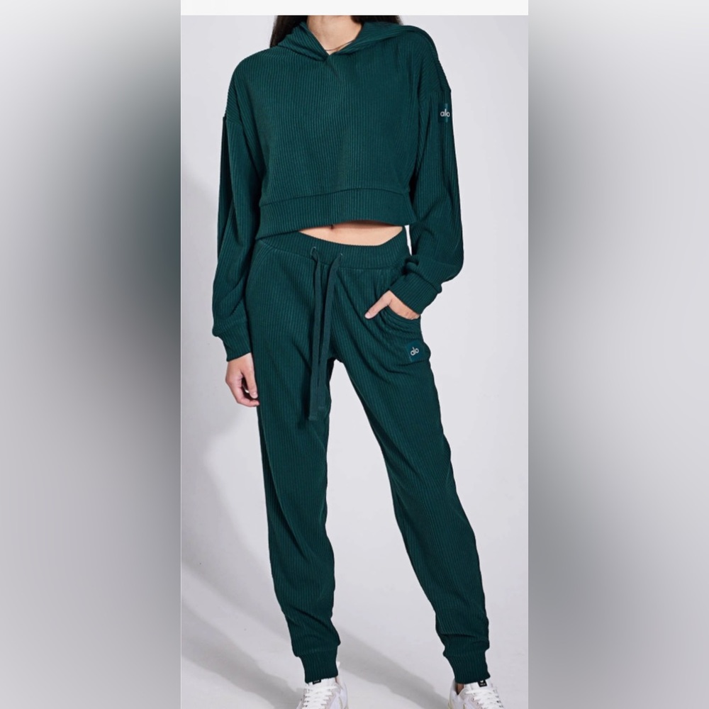 Alo Muse Hoodie and Sweat Pant Set